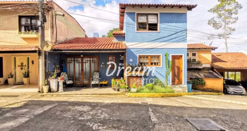 Casa com 3 dormitórios à venda, 127 m² por R$ 550.000,00 - Iucas - Teresópolis/RJ