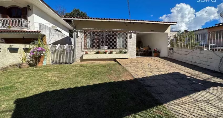 Casa com 3 dormitórios à venda, 203 m² por r$ 1.550.000,00 - vale do paraíso - teresópolis/rj