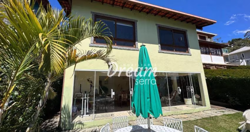 Casa com 3 dormitórios à venda, 146 m² por R$ 670.000,00 - Albuquerque - Teresópolis/RJ