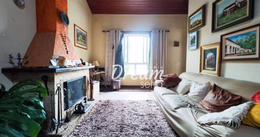 Casa com 3 dormitórios à venda, 113 m² por R$ 570.000,00 - Bom Retiro - Teresópolis/RJ