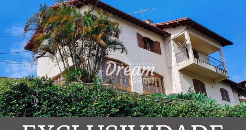 Casa com 4 dormitórios à venda, 247 m² por R$ 680.000,00 - Parque São Luiz - Teresópolis/RJ