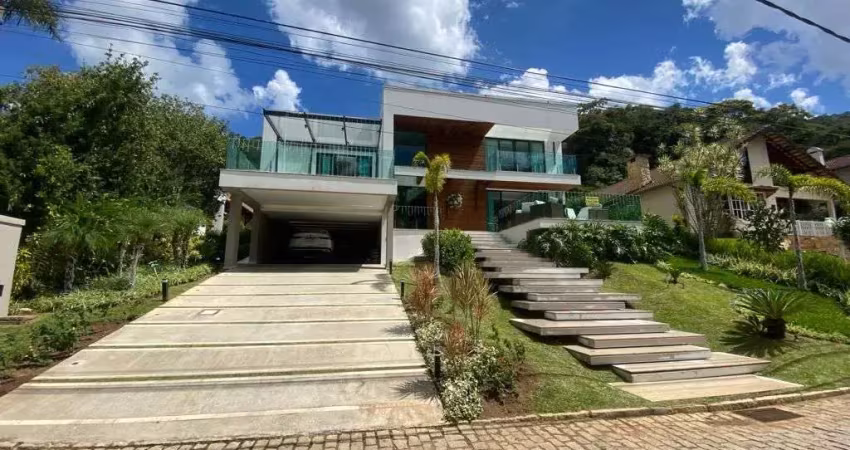 Casa com 5 dormitórios à venda, 680 m² por R$ 5.100.000,00 - Quebra Frascos - Teresópolis/RJ