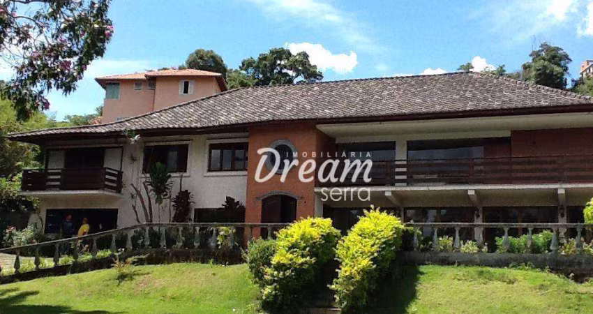 Casa com 4 dormitórios à venda, 400 m² por R$ 2.400.000,00 - Várzea - Teresópolis/RJ