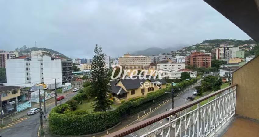 APARTAMENTO 2 QUARTOS COM VARANDA E VAGA NA VARZEA- TERESÓPOLIS