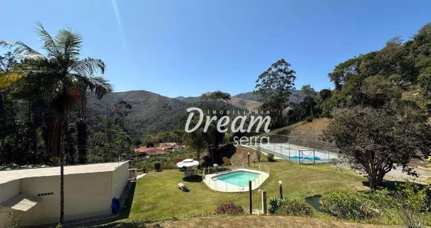 Casa com 5 dormitórios à venda, 500 m² por R$ 2.100.000,00 - Três Córregos - Teresópolis/RJ