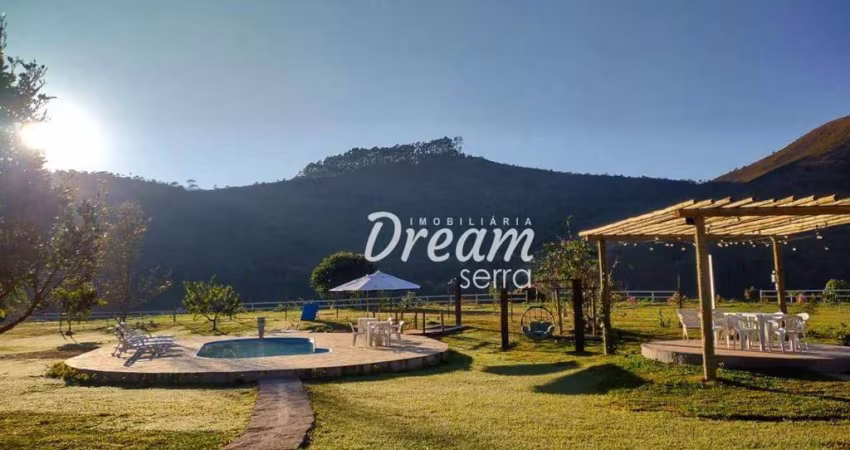 Sítio com 7 dormitórios à venda, 161000 m² por R$ 3.500.000,00 - Vieira - Teresópolis/RJ