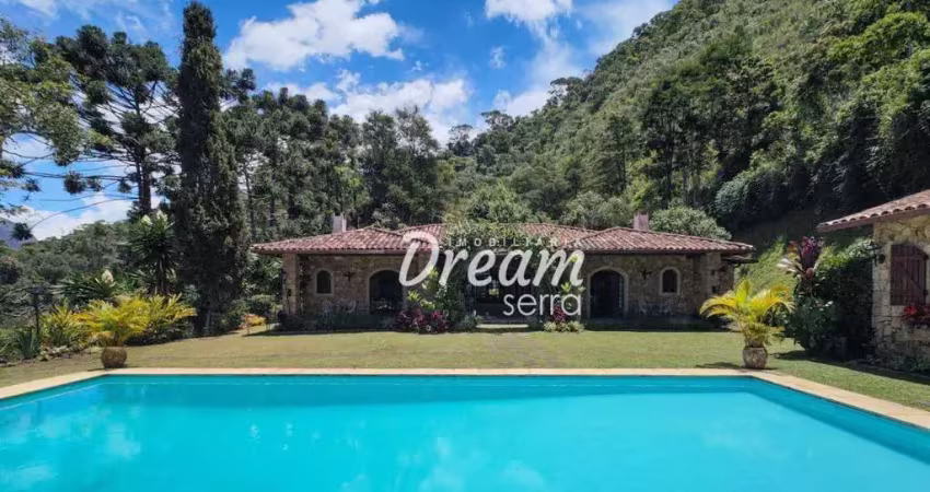 Casa com 6 dormitórios à venda, 534 m² por r$ 2.100.000,00 - colônia alpina - teresópolis/rj