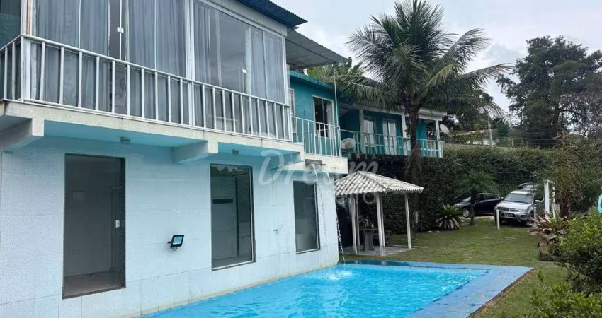 Casa com 6 dormitórios à venda, 250 m² por R$ 890.000,00 - Posse - Petrópolis/RJ
