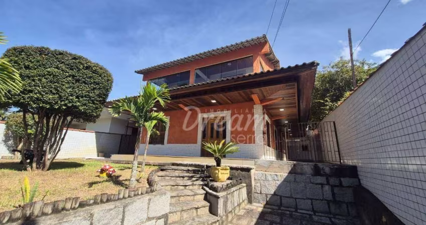 Casa com 4 dormitórios, 349 m² - venda por R$ 1.200.000,00 ou aluguel por R$ 6.713,00/mês - Taumaturgo - Teresópolis/RJ