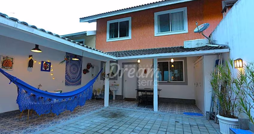 Casa com 3 dormitórios à venda, 98 m² por R$ 640.000,00 - Granja Guarani - Teresópolis/RJ