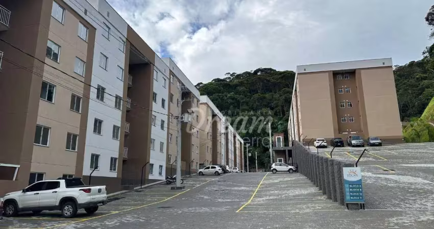 Apartamento com 2 dormitórios à venda, 50 m² por R$ 270.000 - Pimenteiras - Teresópolis/RJ
