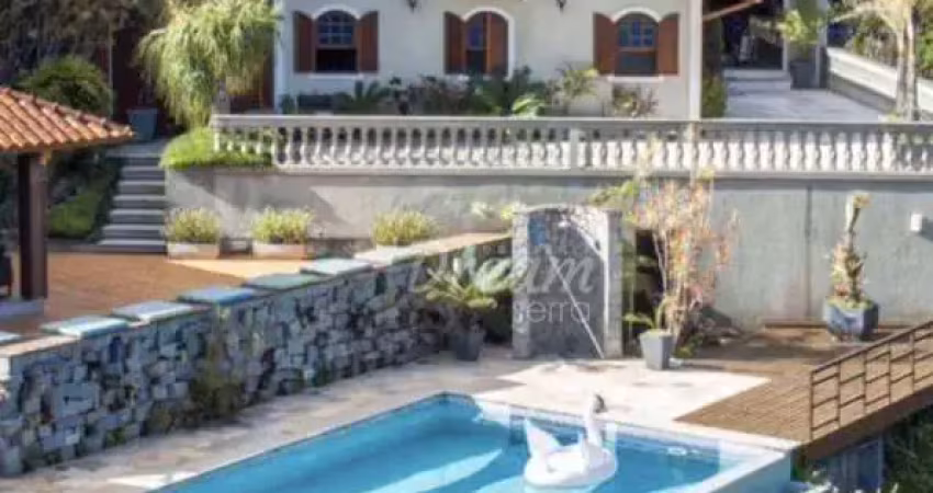Magnifica casa em condomínio de luxo com 6 dormitório, (4 suítes) 435 m² a venda por r$ 3.900.000 - albuquerque - teresópolis/rj