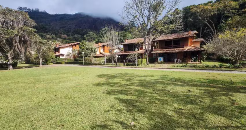 Casa com 5 dormitórios à venda, 273 m² por r$ 2.400.000,00 - parque do imbui - teresópolis/rj