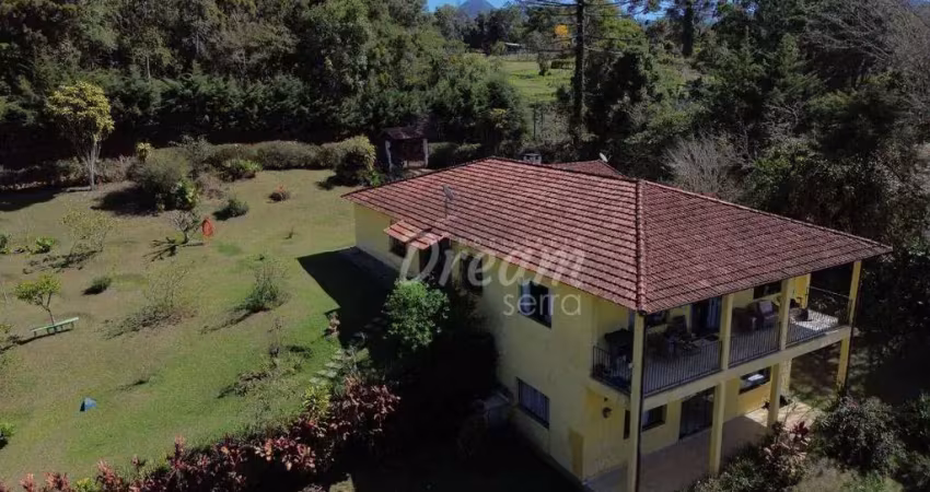 Casa com 6 dormitórios à venda por r$ 2.100.000,00 - jardim salaco - teresópolis/rj