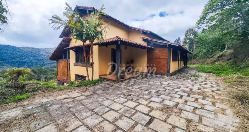 Casa com 4 dormitórios à venda, 203 m² por r$ 550.000 - parque do imbui - teresópolis/rj