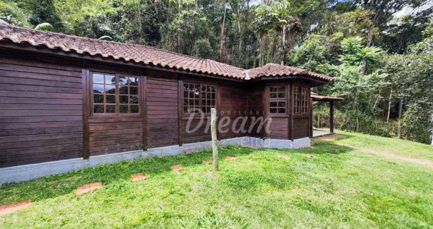 Casa com 3 dormitórios à venda, 92 m² por r$ 385.000,00 - albuquerque - teresópolis/rj