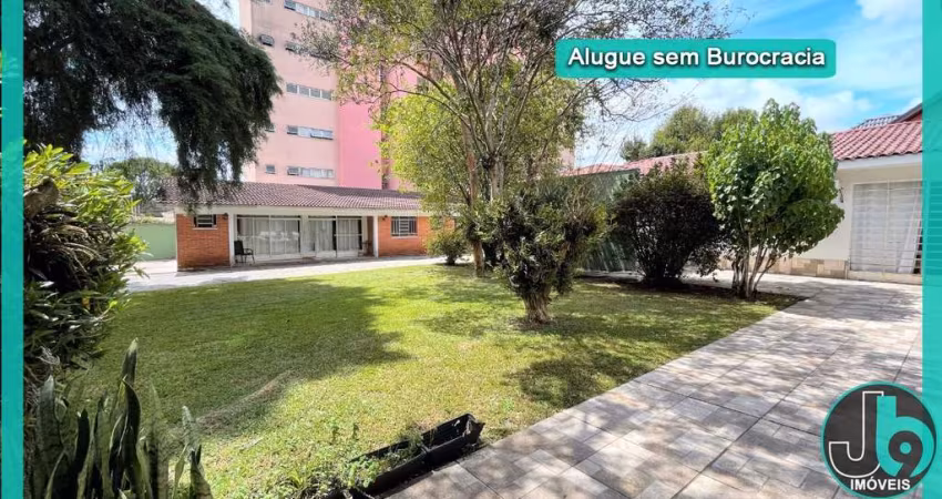 Casa alugar ou vender bacacheri, salão de festas, amplo quintal, 15 vagas de garagem, 3 vagas de garagem coberta.