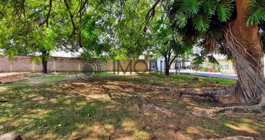 Terreno à venda com 601 m² de esquina no condomínio vila borghese em indaiatuba/sp.