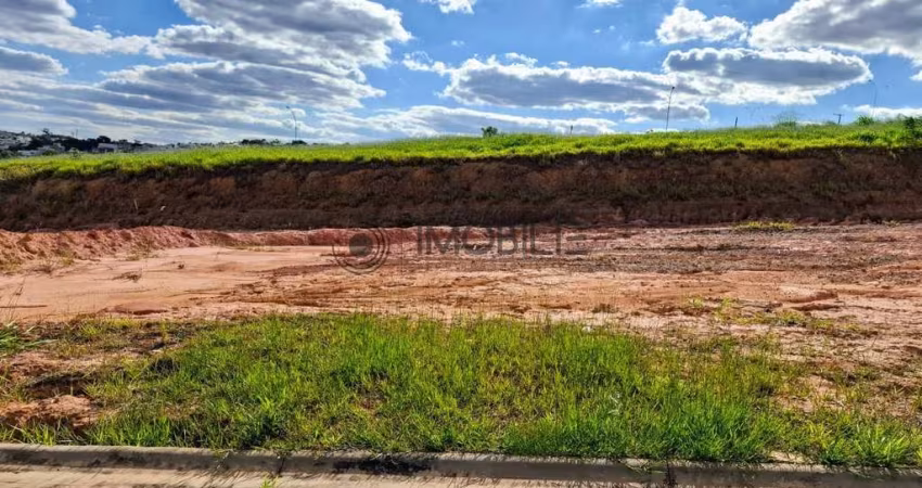 Terreno com 300 m² no Condomínio Casa do Lago na cidade de Indaiatuba.