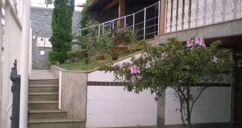 Casa com 3 quartos à venda na Rua Castelo de Windsor, 375, Castelo, Belo Horizonte