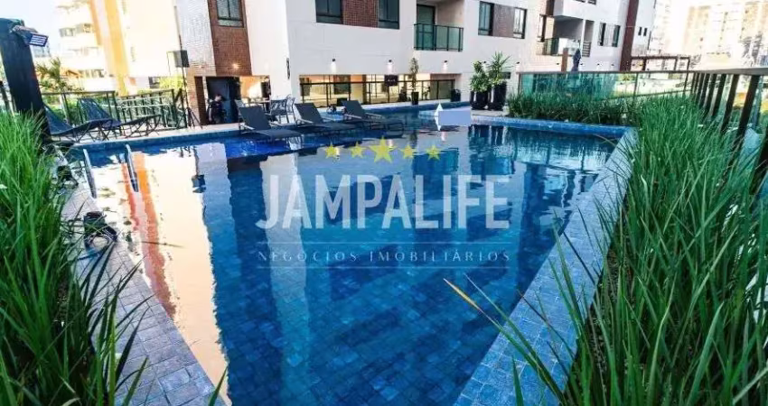 Apartamento grande com 03 quartos e duas suítes no bessa.