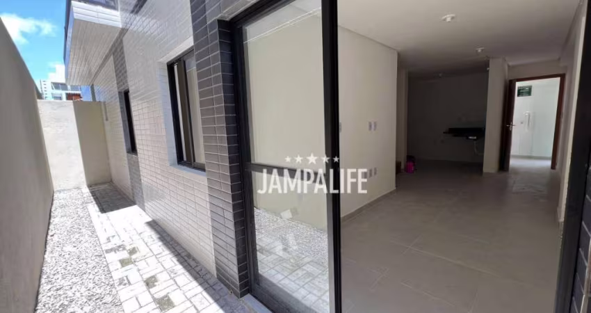 Apartamento com 2 dormitórios à venda, 61 m² por R$ 400.000,00 - Bessa - João Pessoa/PB