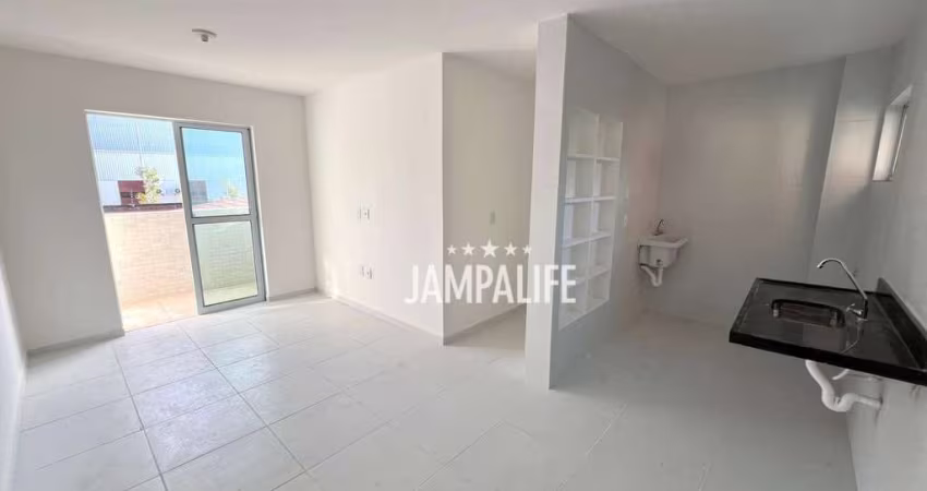 Apartamento com 2 dormitórios à venda, 55 m² por R$ 200.000 - Camboinha - Cabedelo/PB