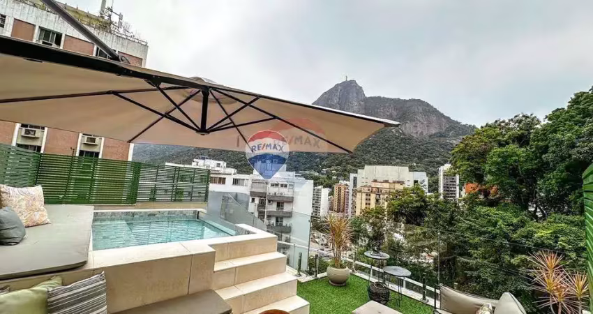 Cobertura triplex impecável na Lagoa, com vista deslumbrante para o Cristo Redentor!