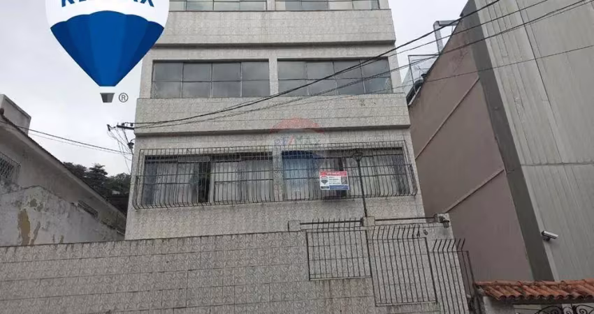 Prédio com 3 apartamentos + terraço - venda - catumbi