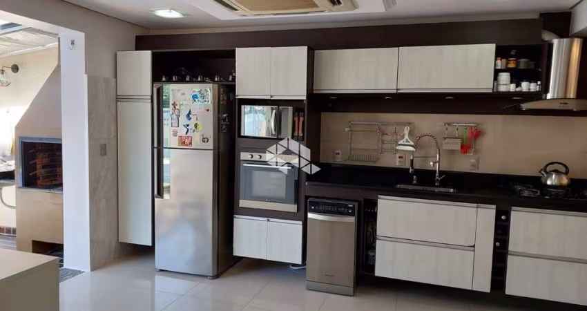 Casa com 3 quartos à venda na Rua Octávio de Souza, 56, Teresópolis, Porto Alegre