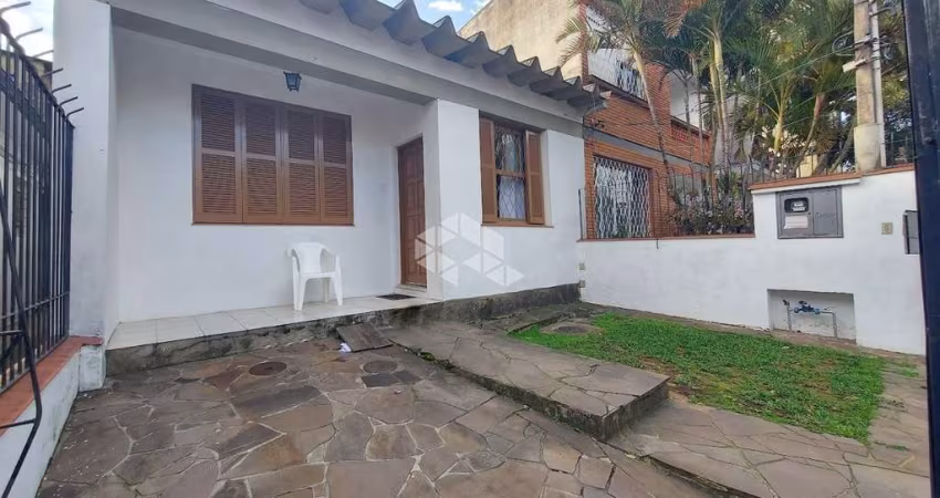 Casa com 4 quartos à venda na Rua Monsenhor Veras, 576, Santana, Porto Alegre