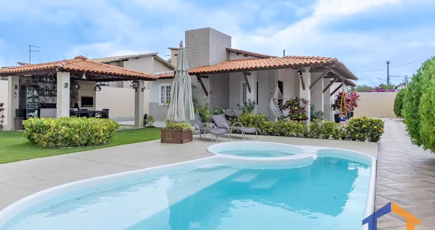 Vende ou troca - casa de esquina – toda mobiliada com piscina!