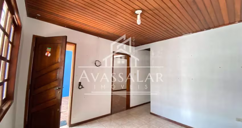 Casa usada à venda no bairro sítio cercado - 3 quartos,  e ótima localização