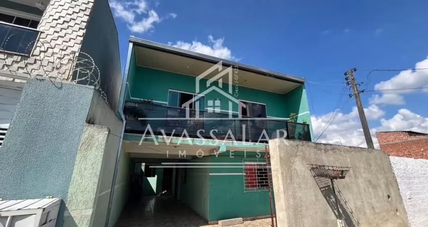 Sobrado com 03 quartos no ganchinho 160 m  pronta pra morar