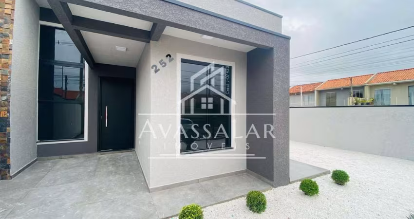 Casa de esquina com 3 quartos, no bairro Eucaliptos, na Fazenda Rio Grande- PR