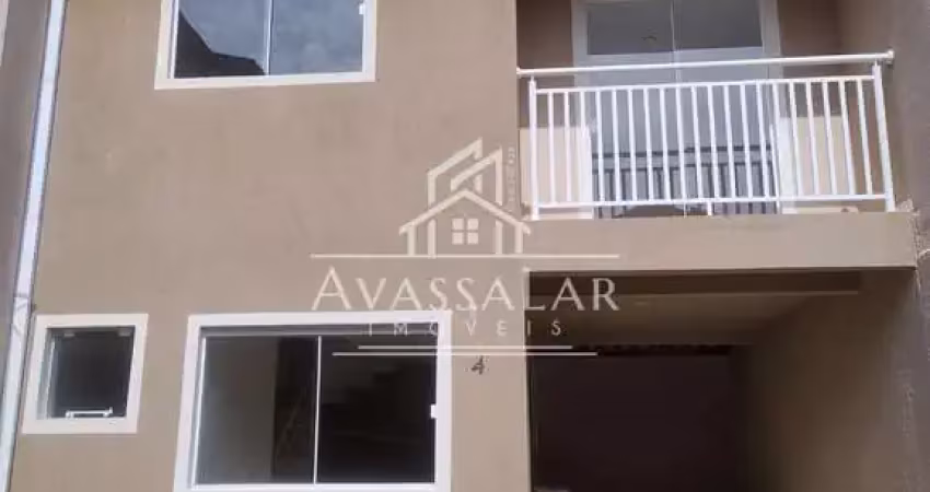 Sobrado com 2 quartos ,1 vaga de garagem - bairro gralha azul - frg