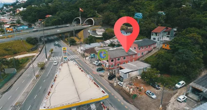 Ótimo imóvel comercial à venda no saco dos limões, em florianópolis.