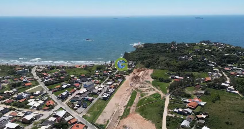 Loteamento mirante da baleia em imbituba. localizado a 150 metros do mar.
