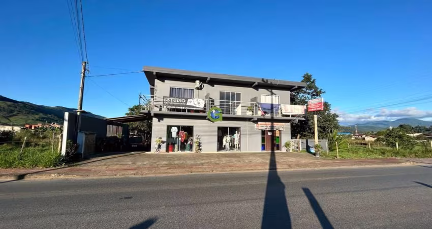 Casa Comercial à venda em Paulo Lopes com renda mensal de R$ 6.000,00