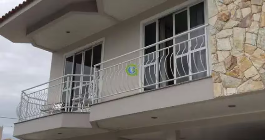 Casa com 3 quartos à venda na Rua Graciliano Carlos de Quadros, 64, Centro, Palhoça