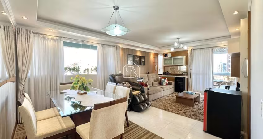 Apartamento com 4 dormitórios com suíte e 3 vagas de garagem em Campinas São Jos