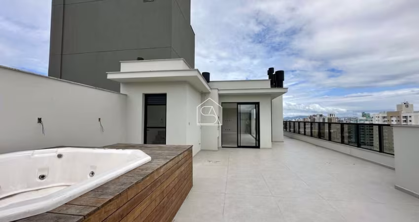 Ampla combertura com 03 suítes à venda no Floresta, São José SC.
