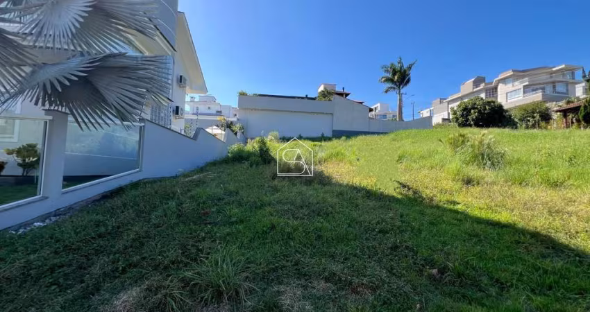 Terreno bem localizado à venda, Pedra Branca, Palhoça SC