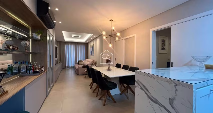 Apartamento à Venda 3 dormitórios, 1 suíte em Campinas, São José/SC