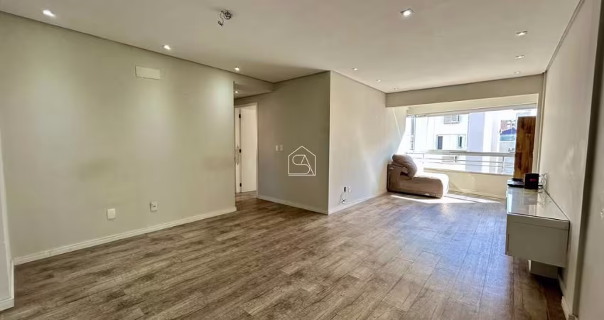 Apartamento à venda no Abraão, Florianópolis/SC, com 3 Dormitórios