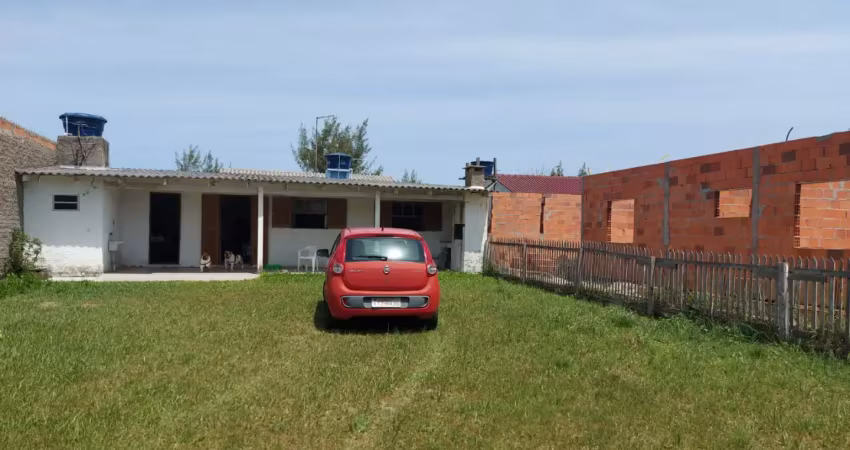 Casa escriturada na praia do quintão. barbada pra vender rápido