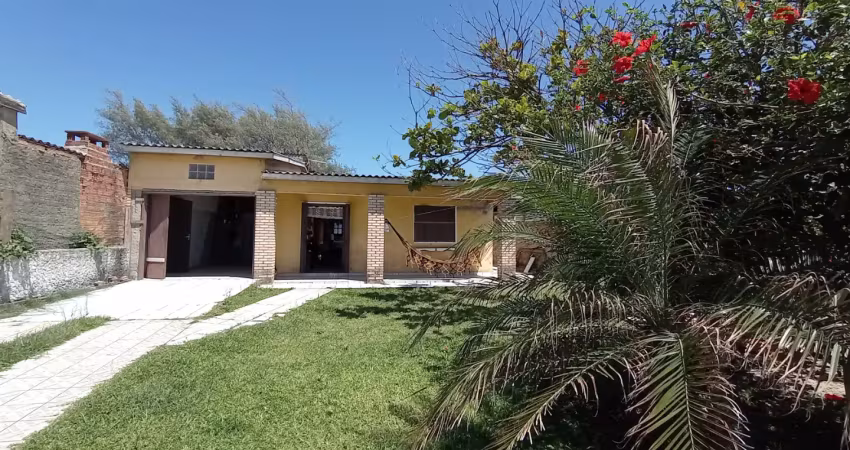 Casa com 4 quartos à venda na Rua Osvaldo Aranha, 90, Costa do Sol, Cidreira