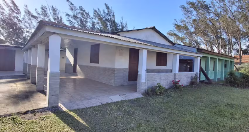 Oportunidade unica duas casa no terreno em salinas r$145,000
