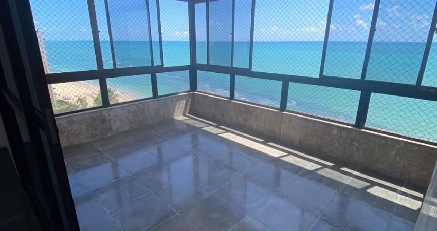 Apartamento com 4 suítes para locação na beira-mar de Piedade – 335m²