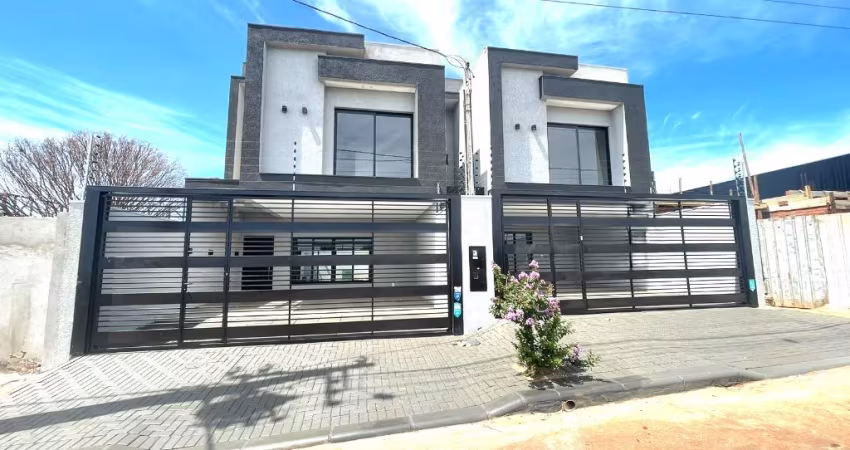 SOBRADO  NOVO COM PISCINA 1 SUÍTE E 2 QUARTOS